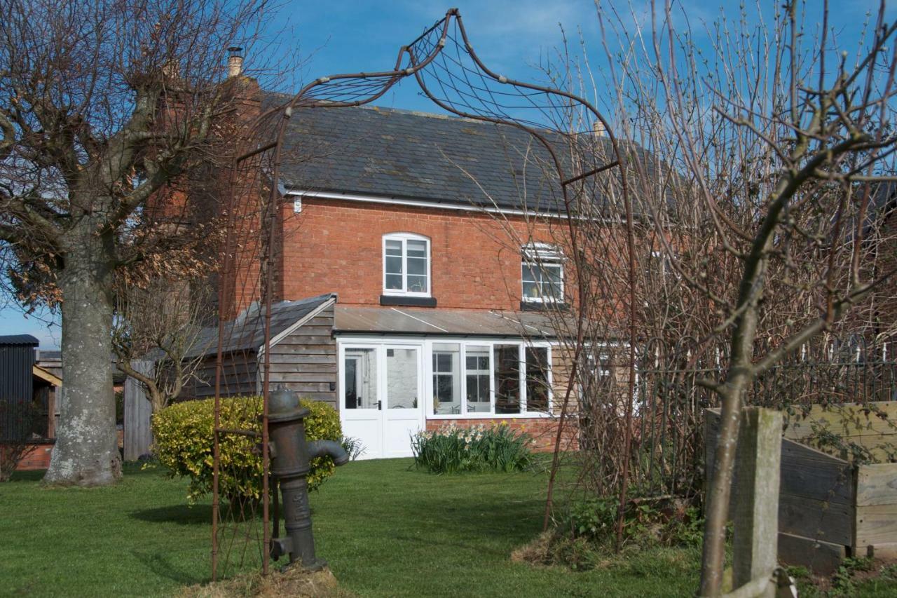 The Old Farm House Hereford Bagian luar foto